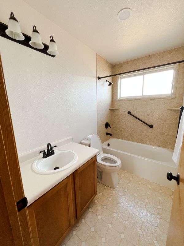 Top Bathroom Remodeling Companies in Elmhurst, IL